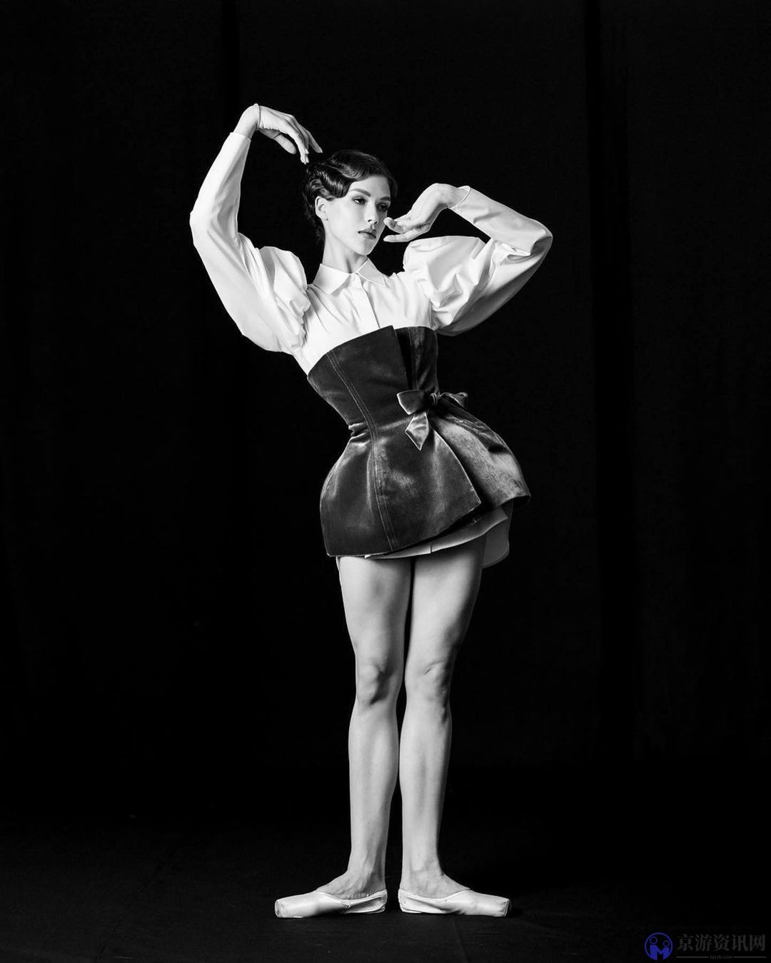 《原子之心》双生舞伶演员是俄芭蕾舞蹈家 美艳动人_图片